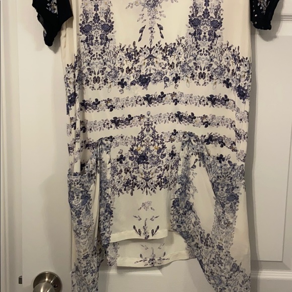 Runway tshirt dress - Picture 3 of 6